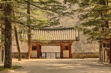 Bohyon Buddhist Temple